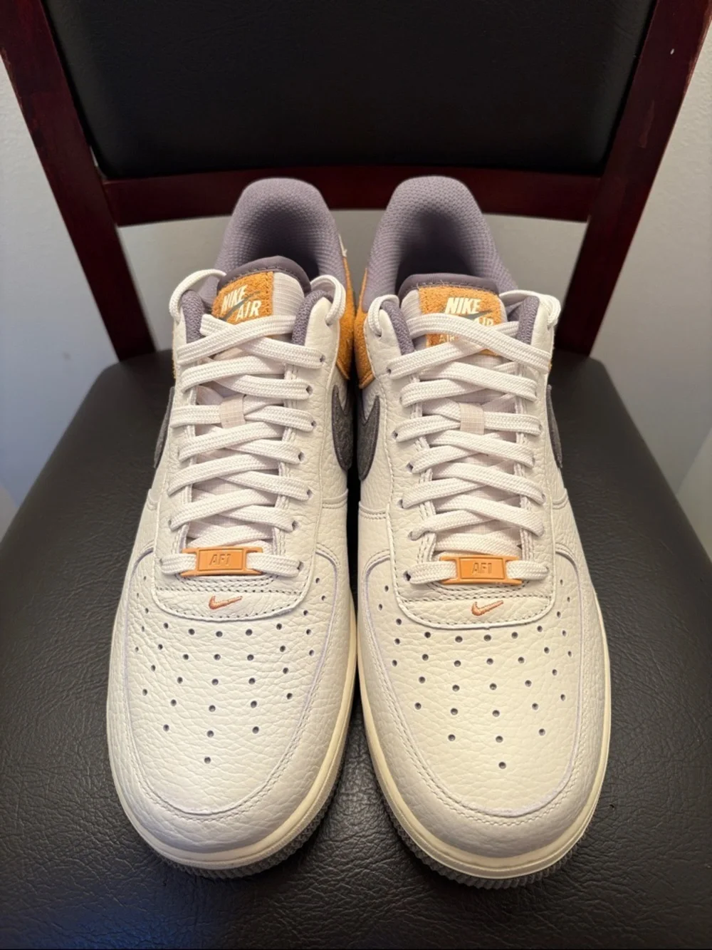 New Nike Men’s Air Force 1 Low Cream Gray and Orange Suede Sneakers Size 10